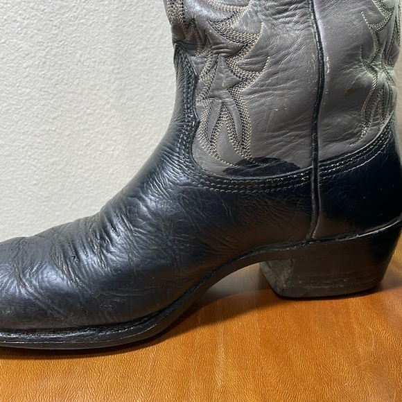 Mens Beat Up Vintage Nocona Cowboy Leather Boots Riding Heel Size 7 1/2 EE - Picture 15 of 16
